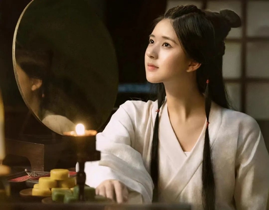 古代富家女长什么样?问赵露思