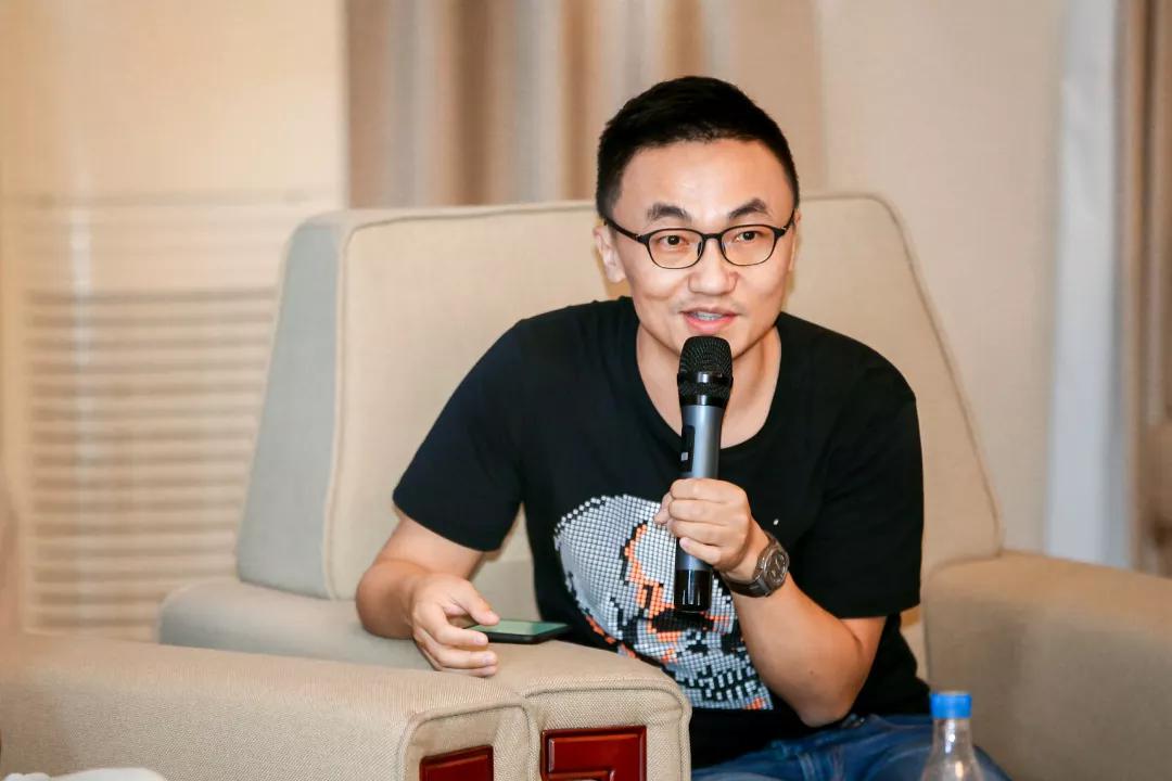 马继东(论坛主持人) ART POWER 100 出版人