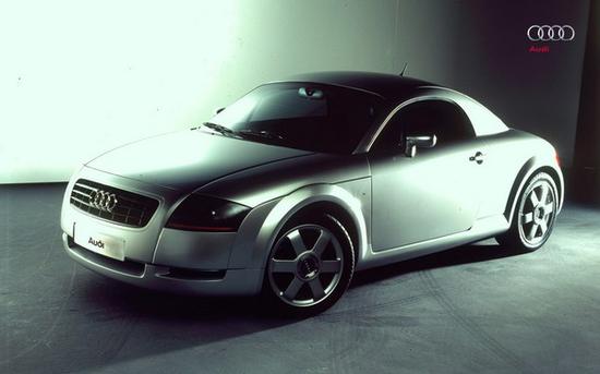 几乎与量产版初代Audi TT无二致的TT Concept