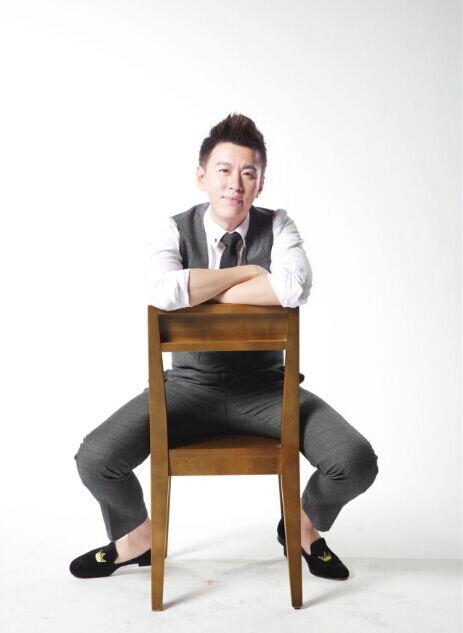 正文   他是王昊jeffrey,或许你们只能从百度百科搜到他一点官方资料