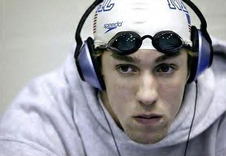 为什么游泳运动员入场的时候都喜欢带耳机?|游