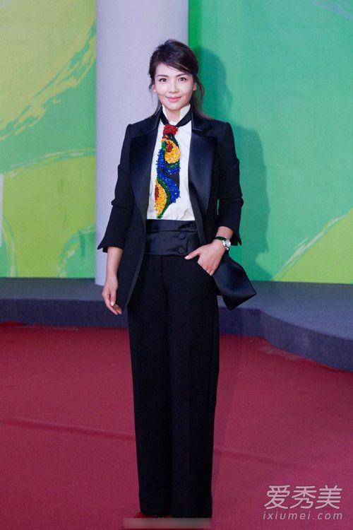 宋佳江疏影 她们都是小西装达人 宋佳江疏影 她们都是小西装达人 女明星西装