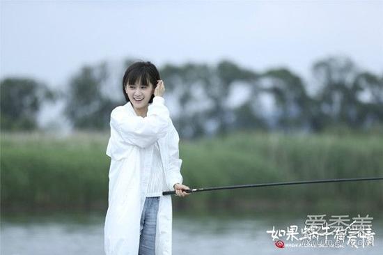 《如果蜗牛有爱情》王子文示范小个子穿衣技巧 《如果蜗牛有爱情》王子文示范小个子穿衣技巧 矮个女生穿衣搭配