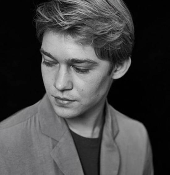 Joe Alwyn