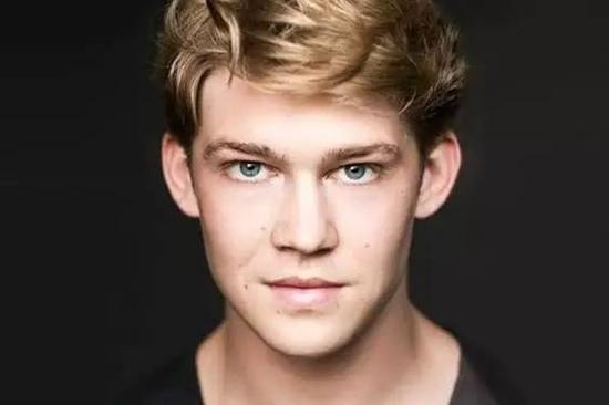 Joe Alwyn