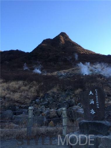   冬天来箱根泡温泉看富士山