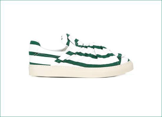 绿色条纹 Breton 约 3850 元 Farfetch 可买