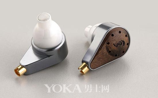 黄金钻石加身售价超100万 全球最贵的10款耳机