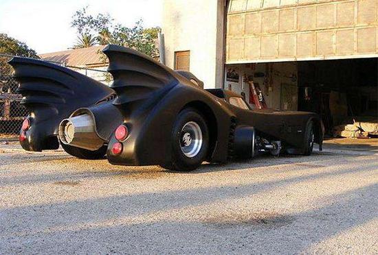 拉风Batmobile蝙蝠车 周董林俊杰疯狂追捧|周董