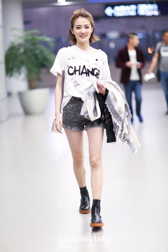 白底印花美T任你选 百搭基础款分分钟变女神【图】