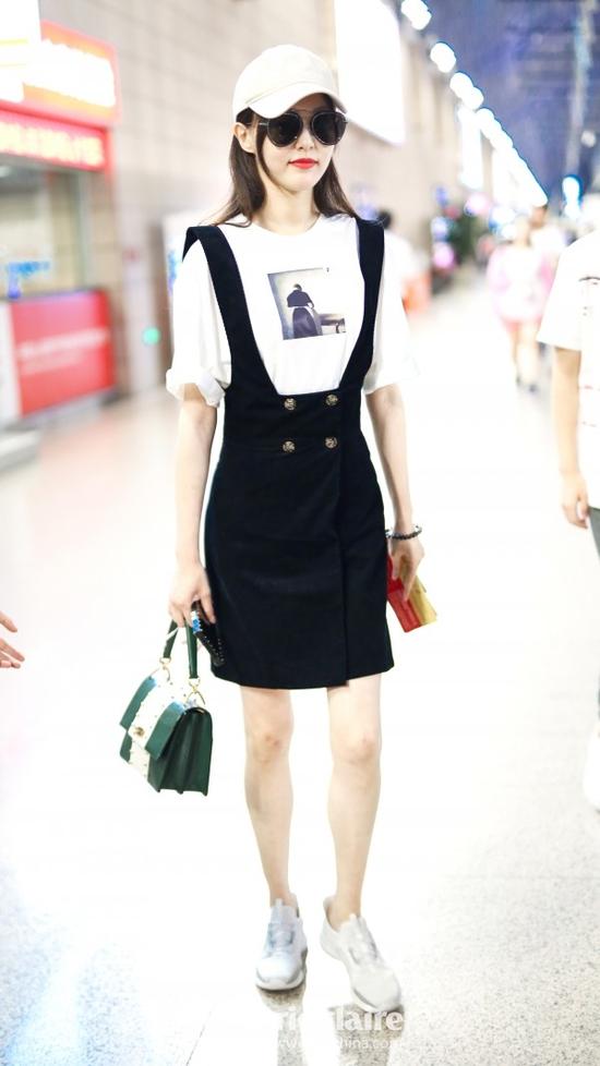 白底印花美T任你选 百搭基础款分分钟变女神【图】