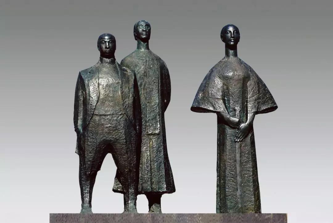 鉴湖三杰 / 曾成钢 / 140 × 75 × 135 cm / 玻璃钢(铸铜) / 1989