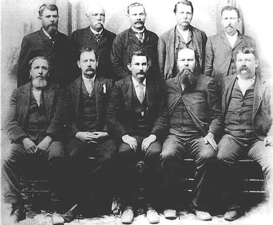 “胖子俱乐部”成员的合照，拍摄于1894年（图片来源：豆瓣@我不系胖子）