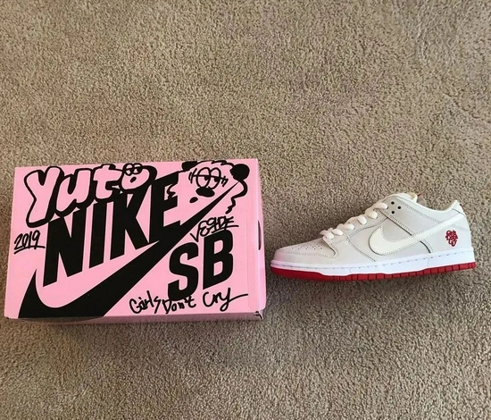 GirlsDon‘tCryxNikeDunkSBLow
