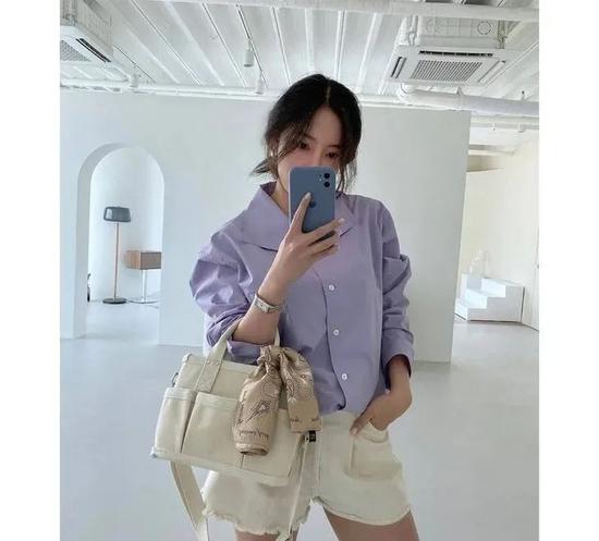 赵丽颖一张路透生图 一百万网友种草了她的饭盒包插图(41) 赵丽颖一张路透生图 一百万网友种草了她的饭盒包