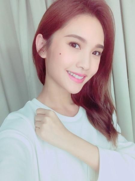 杨丞琳自曝羡慕化妆师的婚姻 坦言：结婚并不可怕图1