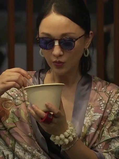 王一博的玉石项链,统一了我和长辈的审美!-幽兰花香 王一博的玉石项链,统一了我和长辈的审美!-幽兰花香