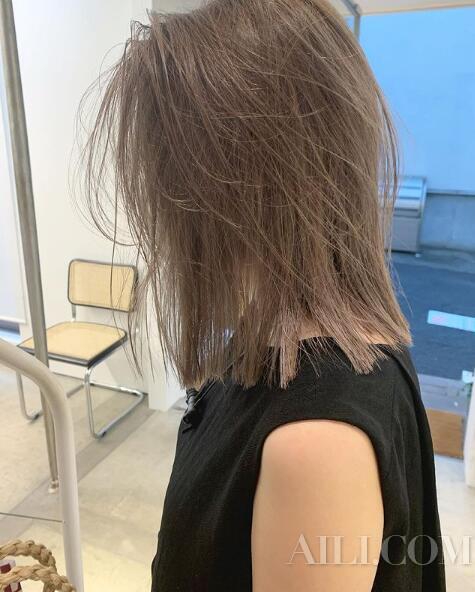 秋日宜换新 不补染也不突兀的新发色速速Get-幽兰花香 秋日宜换新 不补染也不突兀的新发色速速Get-幽兰花香