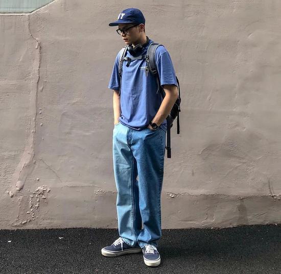 欧美风工装满大街都是 复古港风穿搭要成为新潮流插图(29) 欧美风工装满大街都是 复古港风穿搭要成为新潮流