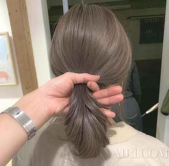 秋日宜换新 不补染也不突兀的新发色速速Get-幽兰花香 秋日宜换新 不补染也不突兀的新发色速速Get-幽兰花香