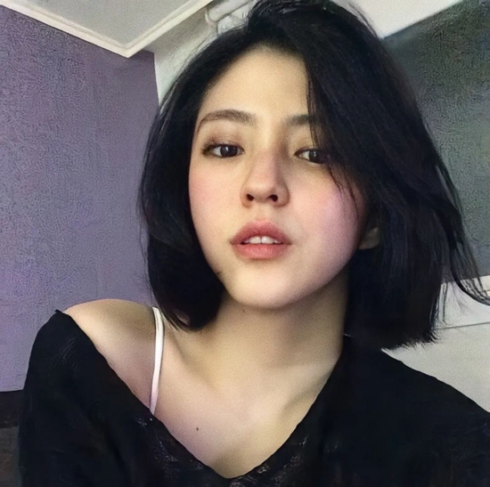 拽姐妆容真的香 不一定斩男但一定斩女