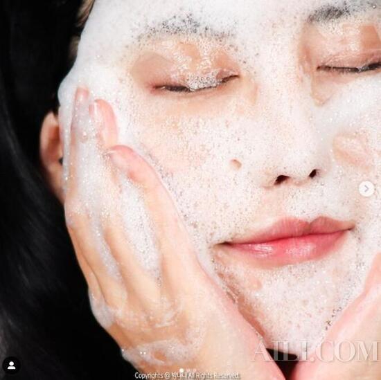 懒人必修课 卸妆5件套选对早睡觉-幽兰花香 懒人必修课 卸妆5件套选对早睡觉-幽兰花香