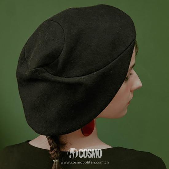 周冬雨一周换四顶贝雷帽的潮流我得跟啊