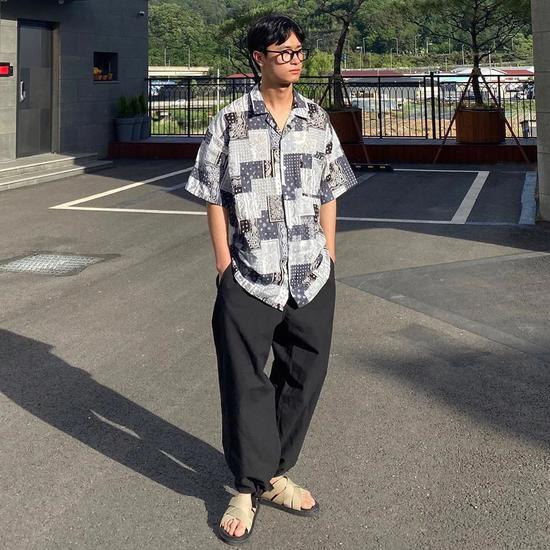欧美风工装满大街都是 复古港风穿搭要成为新潮流插图(22) 欧美风工装满大街都是 复古港风穿搭要成为新潮流