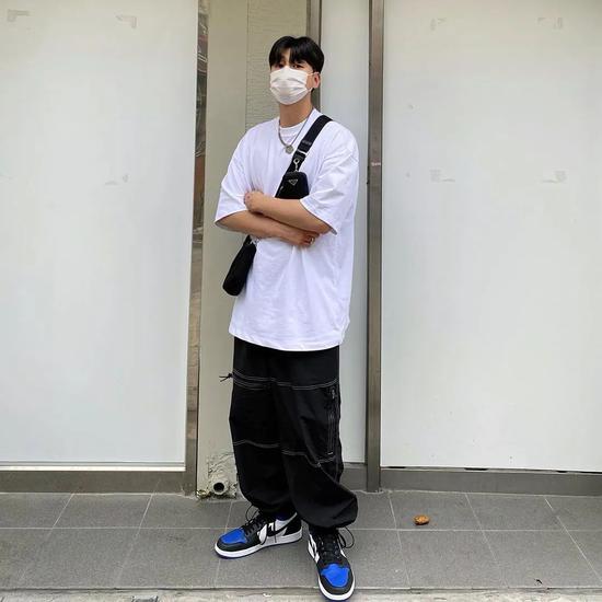 只要鞋子价格贵 随便怎么穿都对插图(29) 只要鞋子价格贵 随便怎么穿都对