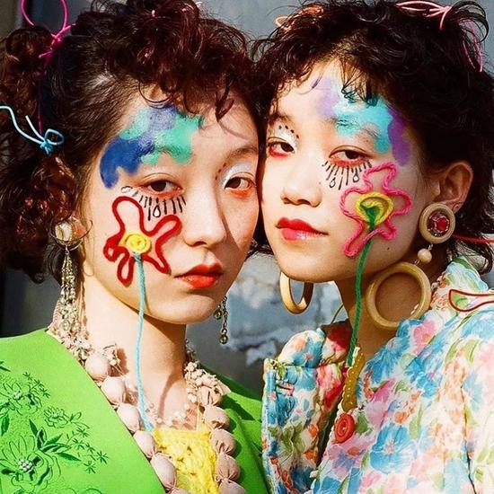 IG: uglymakeuprevolution
