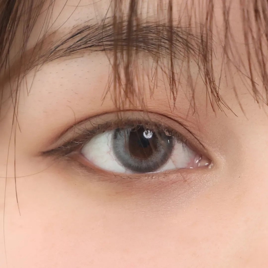 蓝色美瞳什么效果,蓝色美瞳什么效果好