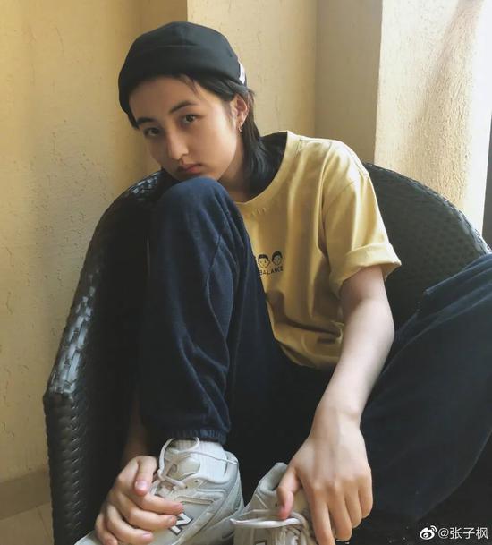 史上最强的00后穿搭 90后都输了插图(28) 史上最强的00后穿搭 90后都输了