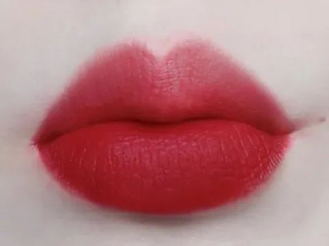 要想秋冬妆容摆脱“老气感” 这4点少女感技巧要掌握-幽兰花香 要想秋冬妆容摆脱“老气感” 这4点少女感技巧要掌握-幽兰花香