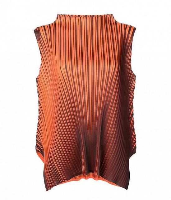 Pleats Please 3486元 来源Farfetch