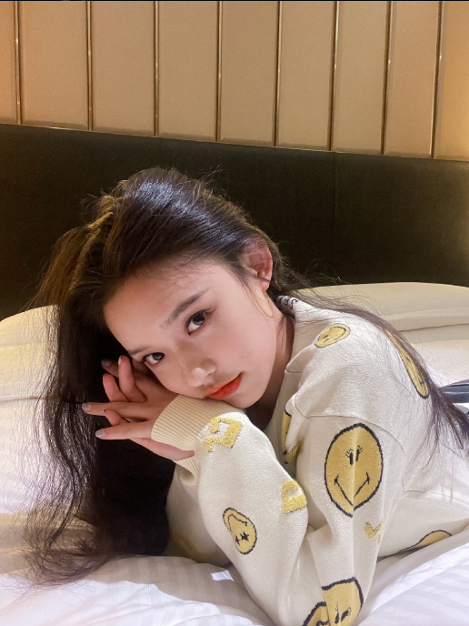跟着Jennie、杨幂一起买的针织衫,怎么就总也穿不对?-幽兰花香 跟着Jennie、杨幂一起买的针织衫,怎么就总也穿不对?-幽兰花香