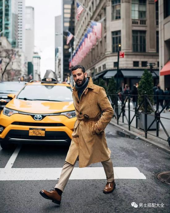 大衣会选也要会穿,快来get这6种简约搭配法