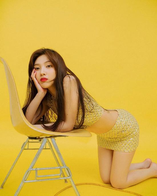 艳压Jennie的女团后浪来了 她撞衫煎妮依然赢很大插图(26) 艳压Jennie的女团后浪来了 她撞衫煎妮依然赢很大