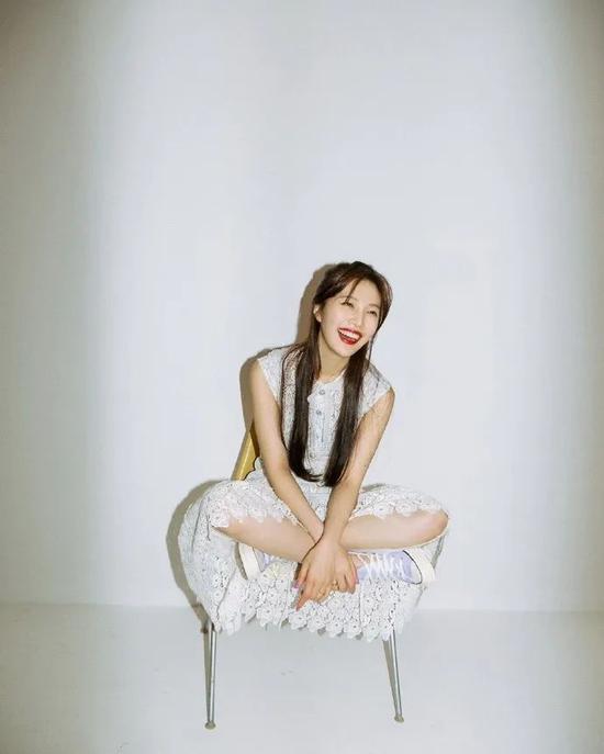 艳压Jennie的女团后浪来了 她撞衫煎妮依然赢很大插图(21) 艳压Jennie的女团后浪来了 她撞衫煎妮依然赢很大