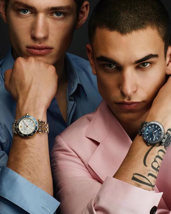 男模瓦伦汀回归秀场-手机新浪网