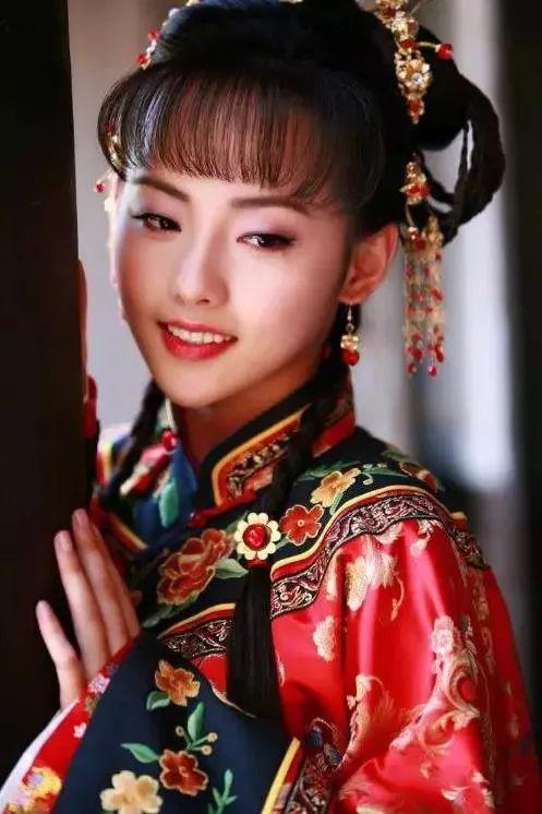 张嘉倪的顺嫔就这么突然出场了?