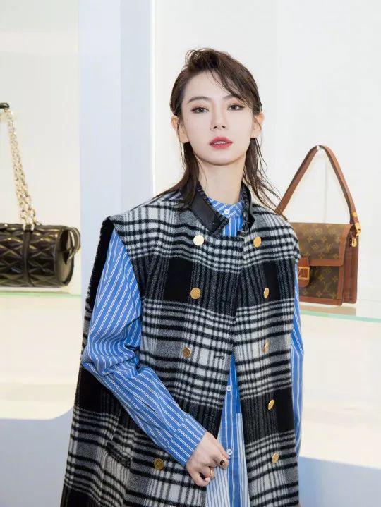 图源微博@戚薇 图源微博@戚薇