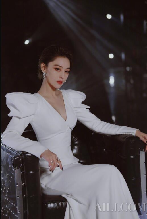 “浓妆淡抹总相宜” 可真不适合每位姐姐