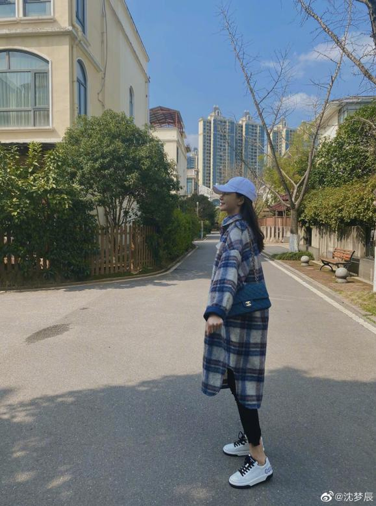 通过努力买自己喜欢的包 不愧是“姐姐们”插图(92) 通过努力买自己喜欢的包 不愧是“姐姐们”