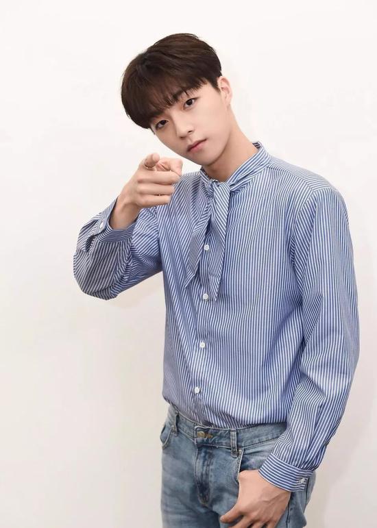 阳光开朗大男孩 110c-ifaench6448687.jpg