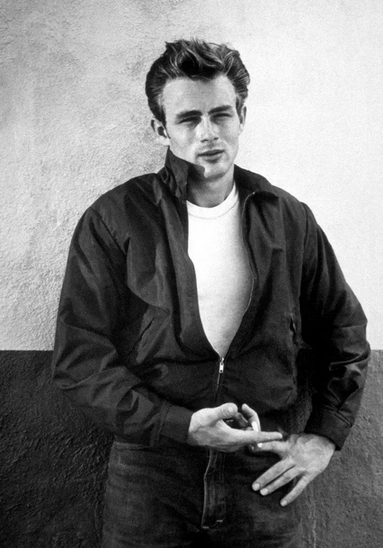 电影《无因的叛徒》中的 James Dean