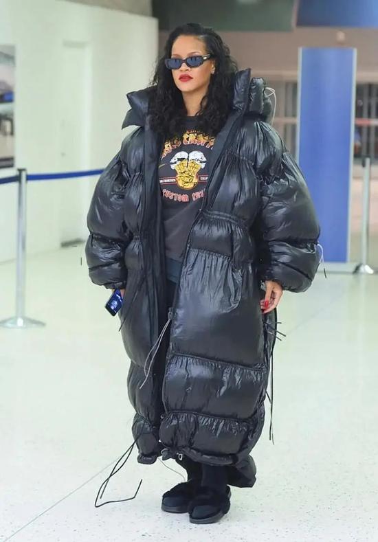 微胖女生必须扔掉这3件衣服 真的巨巨巨显胖