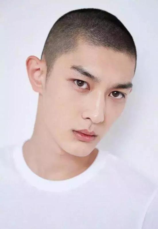 吴亦凡陈冠希周柏豪最爱这几款发型