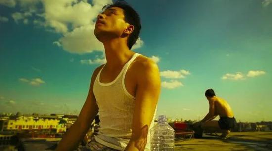 男人夏天怎么穿 这部电影都告诉你了