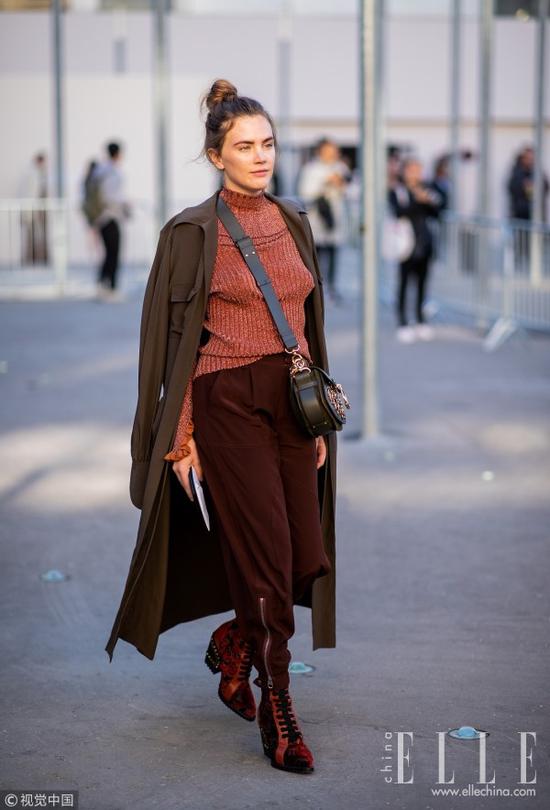 巧克力色风衣_巧克力色头发(2)