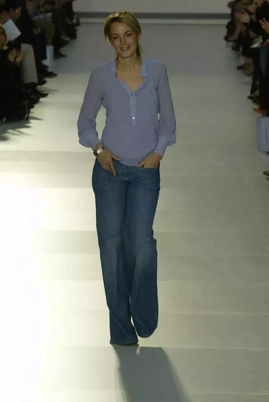 Chloé 2004 春夏系列发布会谢幕